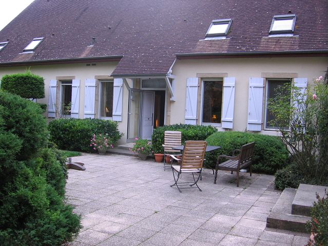 CHEVIGNY ST SAUVEUR - Maison